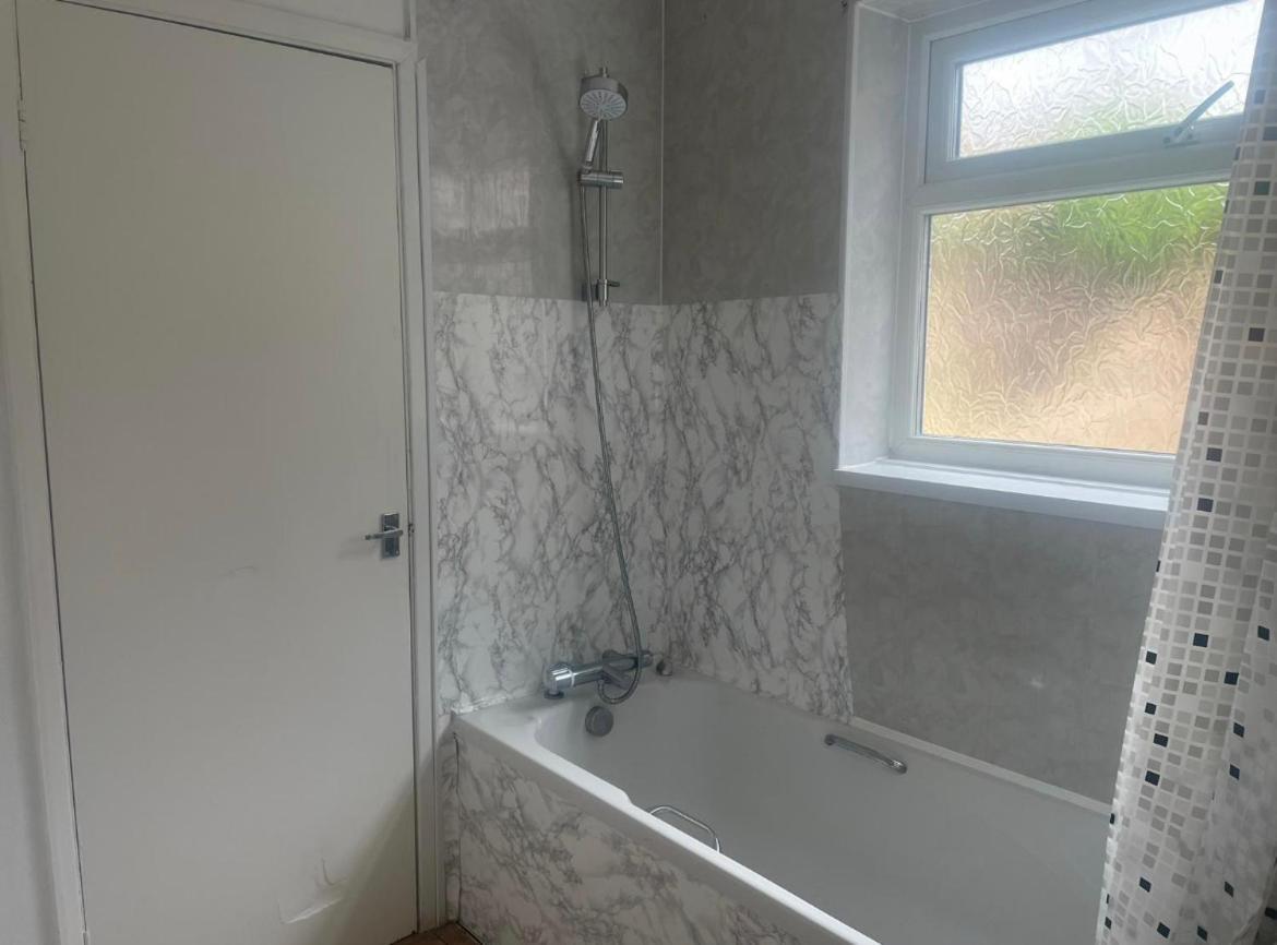 Adorable Double Room Middlesbrough Exterior photo